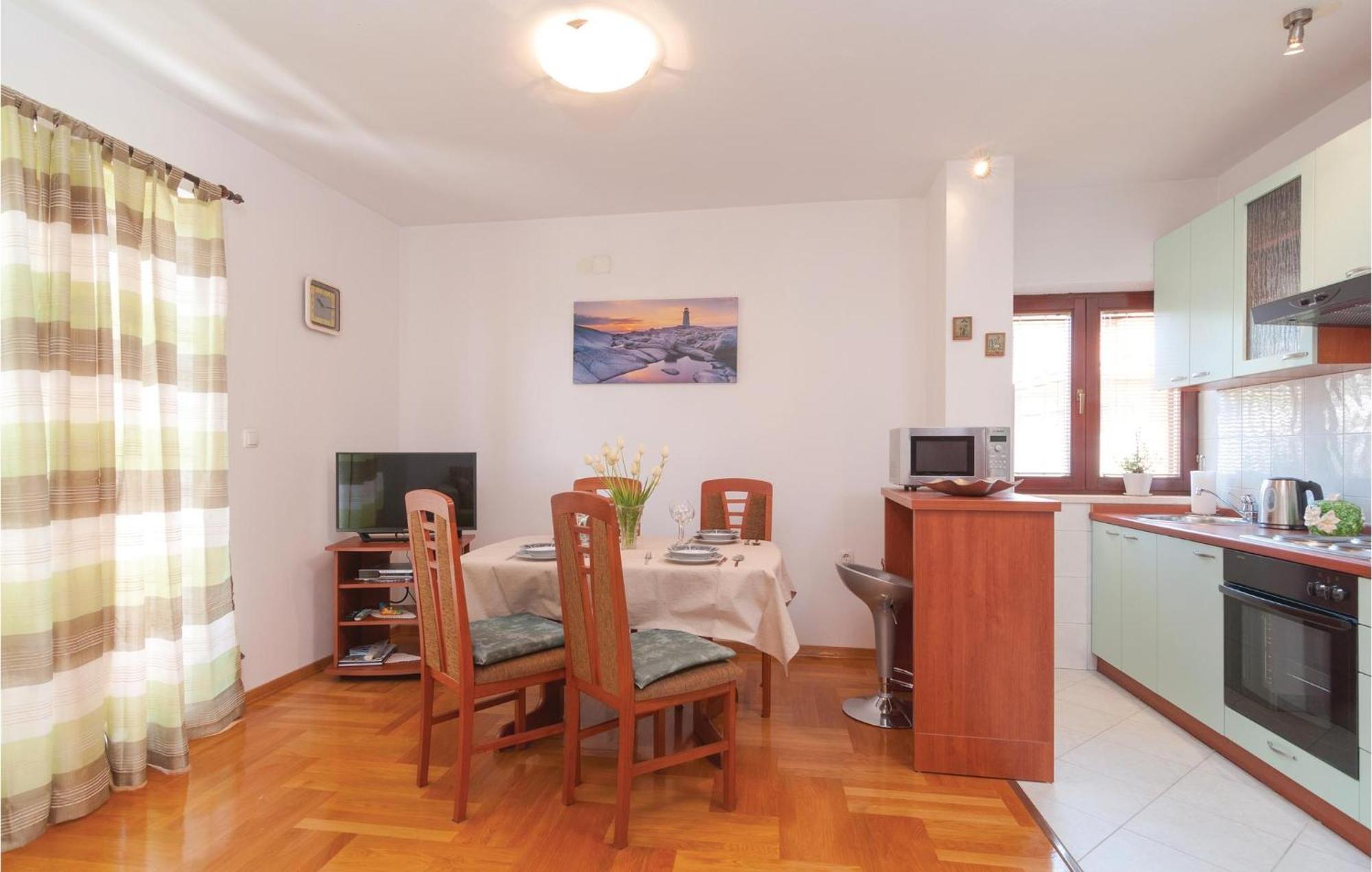 Lovely Apartment In Split With Wifi Dış mekan fotoğraf
